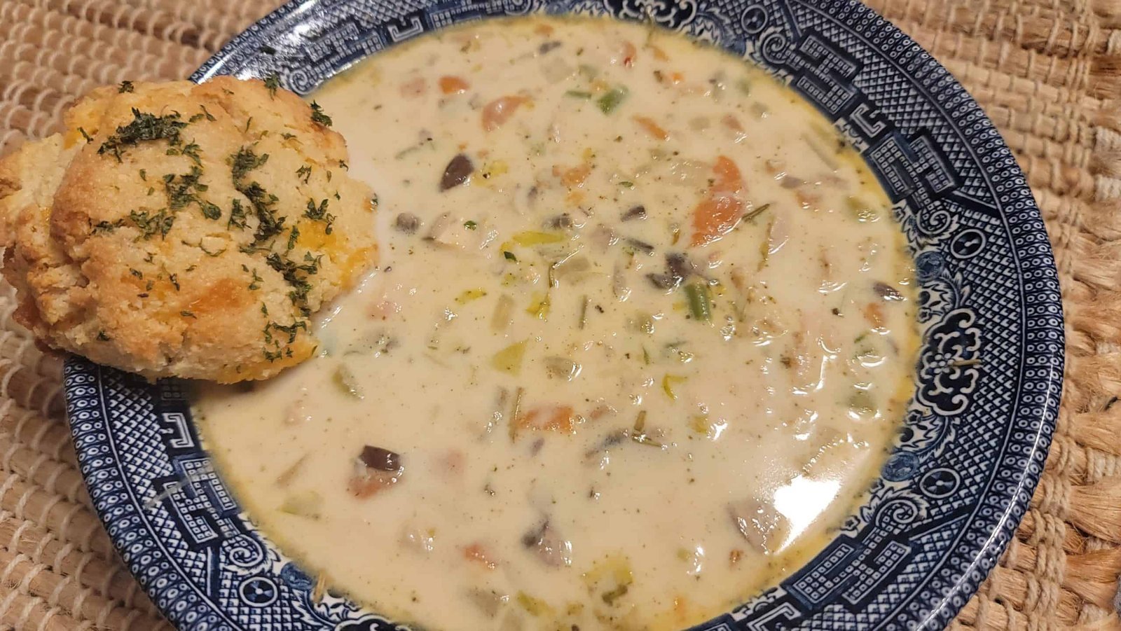 Low Carb Chicken Pot Pie Soup with Cheddar Biscuits