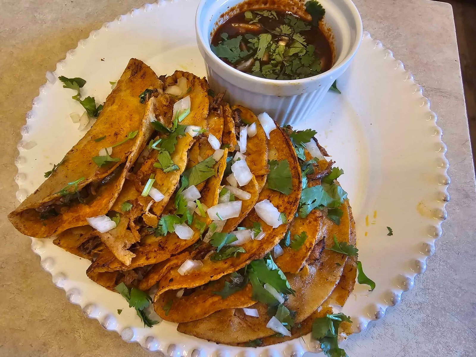 Easy Crockpot Birria Tacos- Trim Healthy Mama S