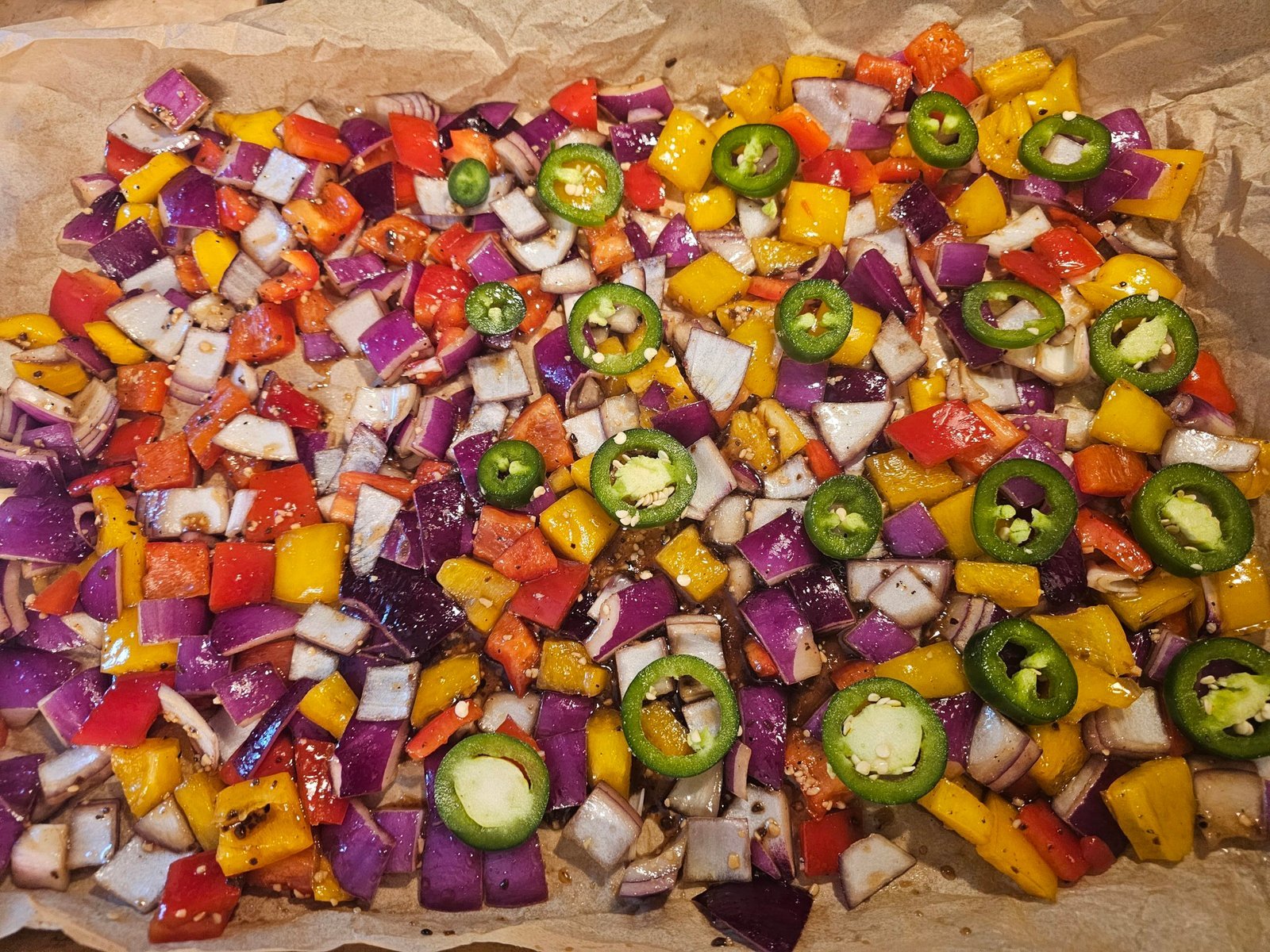 Hawaiian Chicken Sheet Pan Dinner (Easy, Sweet and Savory)